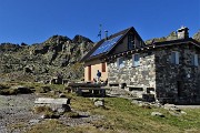 RIF.BENIGNI con CIMA PIAZZOTTI- VALPIANELLA ad anello, salito dalla Val Salmurano e disceso dalla Valpianella il 3 ott. 2019 - FOTOGALLERY